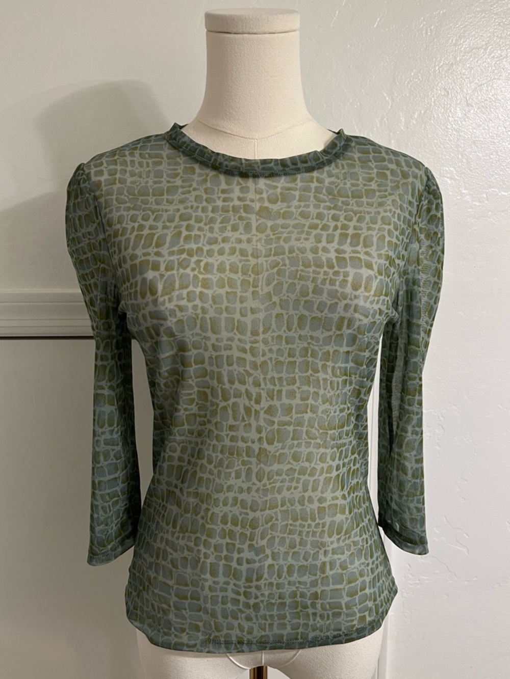 Betsey Johnson Y2K Vintage Green Reptile Print Sheer Mesh Top Size Large
